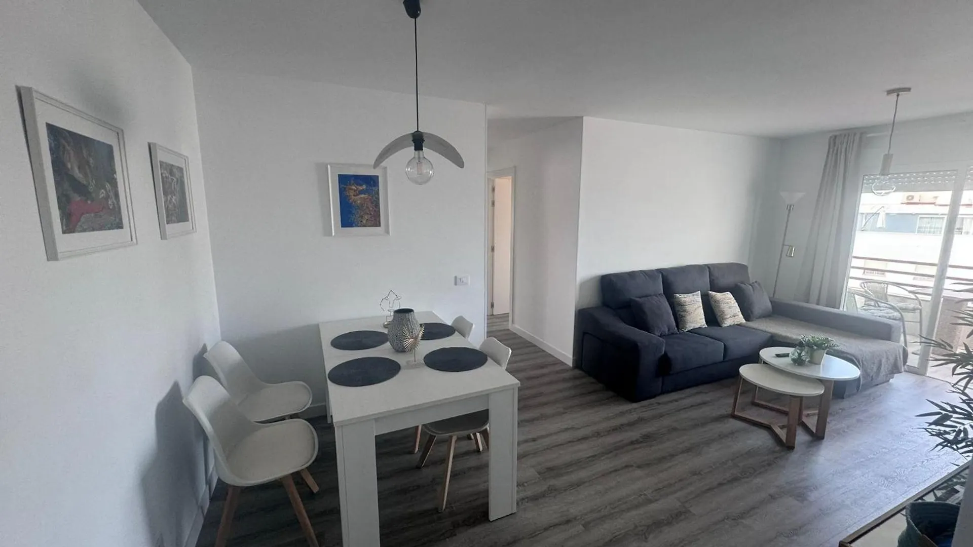 公寓 Apartamento Centrico De Estilo Nordico 阿德耶